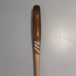 Marrucci Wood Bat