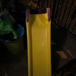 Slide For Kids / Resbaladilla 