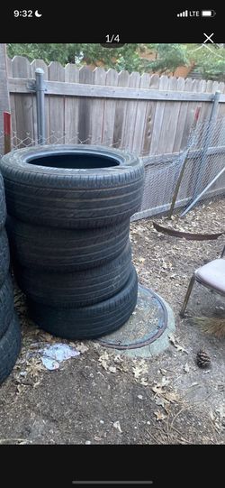 Tires set of four 275/55/20 Sentury 50-70% tread