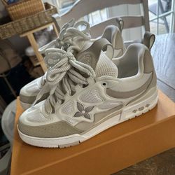 Designer Lv Shoes  Size 9 Beige No Box