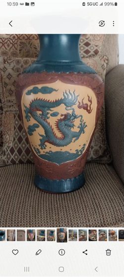 DRAGON CHINESE 3D FIGURES  ASE IN EXCELLENT CONDITION LIKE NEW