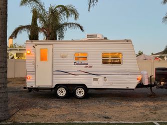 2005 Dutchmen sport travel trailer