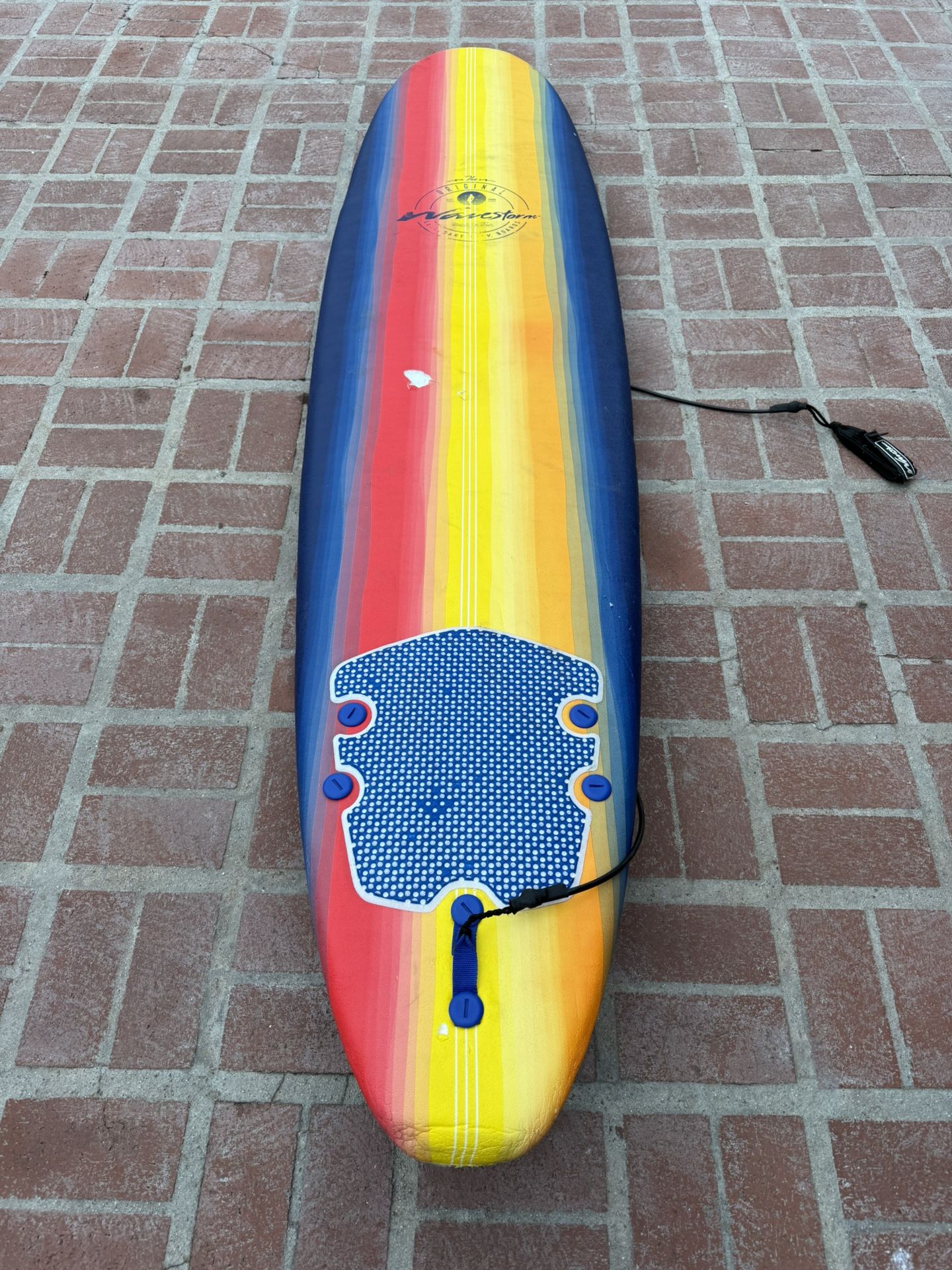 8’ Wavestorm Surfboard With Fins And Leash