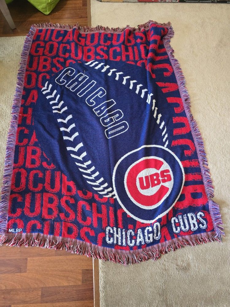 CHICAGO CUBS THROW BLANKET