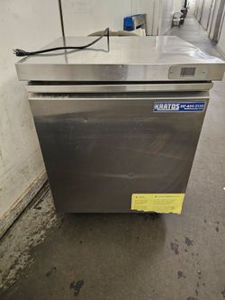Kratos Refrigeration 69k-767 Commercial 29 inchw Undercounter Refrigerator, One Door, Silver