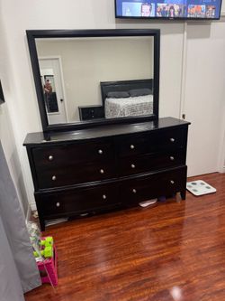 Bedroom Set