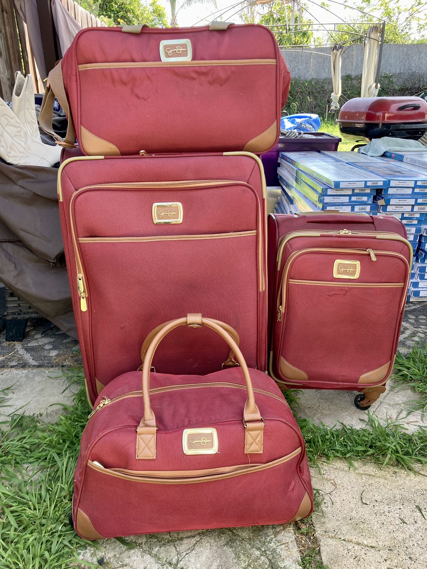 Jessica Simpson 4pc Luggage Set