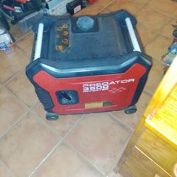 Predator 3500 SuperQuiet Generator 