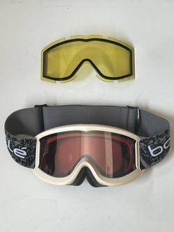 Bolle Snowboard-Ski Goggle W/Interchangeable Storm & Anti-Fog/scratch Lens - In Excellent Condition