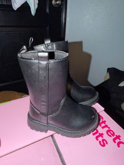 black baby boots size 5