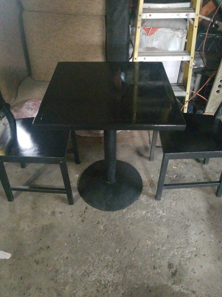 Little Table Breakfast And 2 Chairs