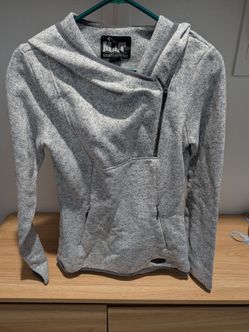 Women's Fall/Winter pull over