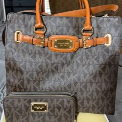 Michael kors Large Satchel And Wallet