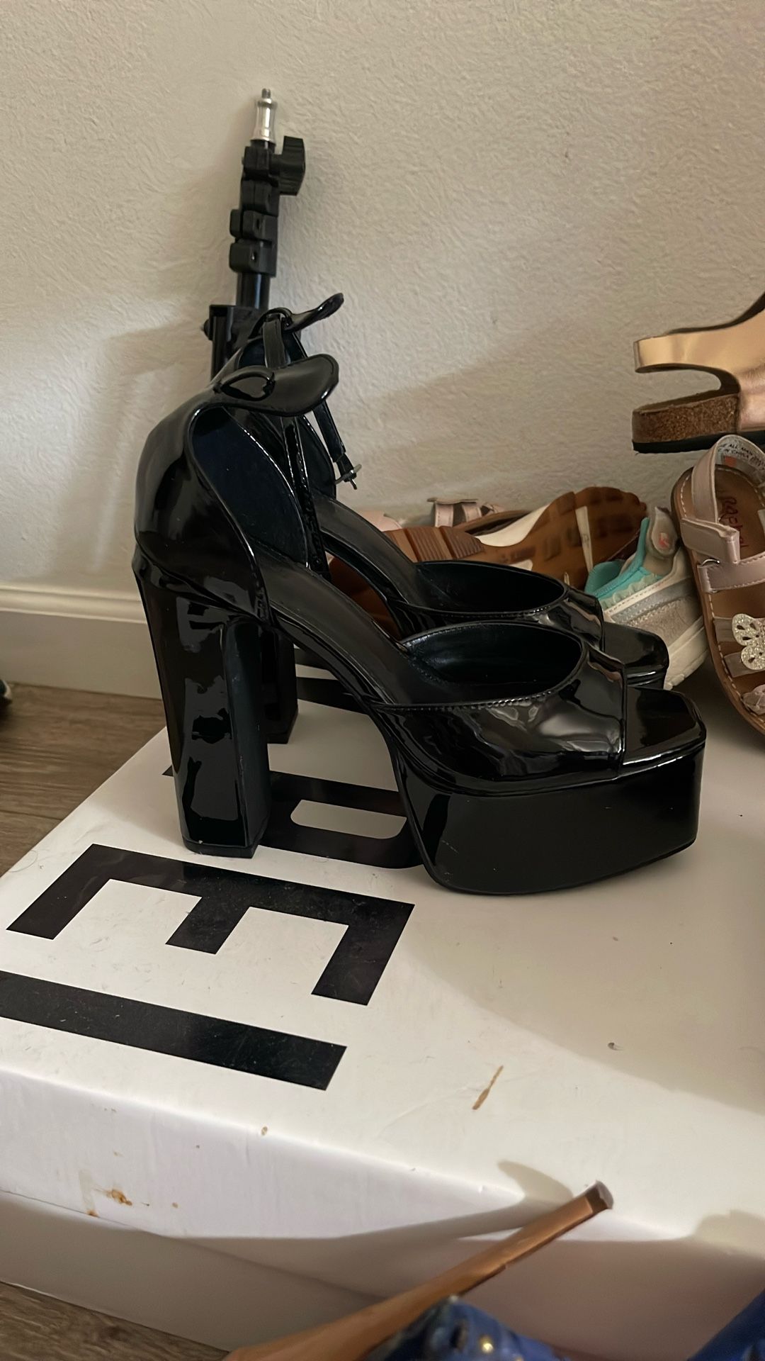 Black Heels Size 8