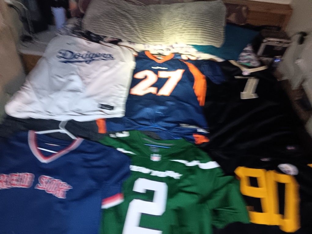 Jerseys Football