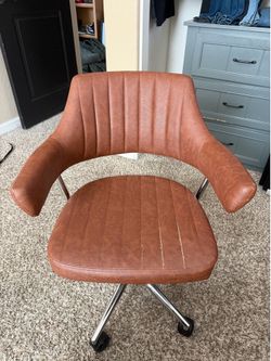Desk chair