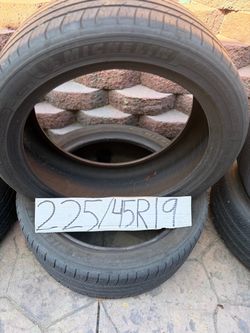 Michelin 225/45R19 Tires