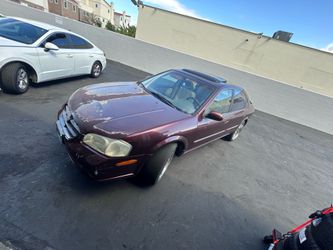 2001 Nissan Maxima
