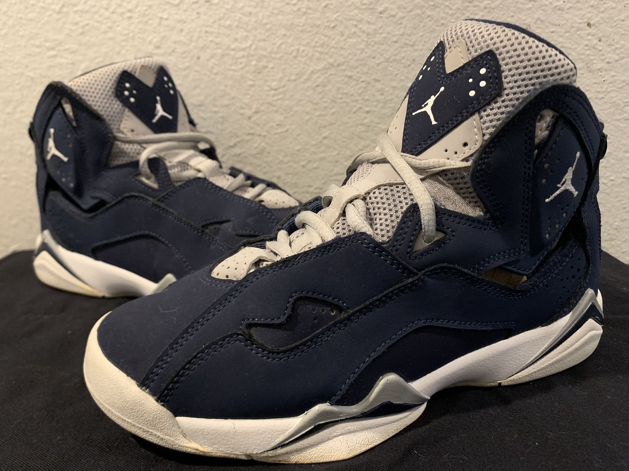 Jordan True Flight 'Navy' (size: 4.5 Youth)