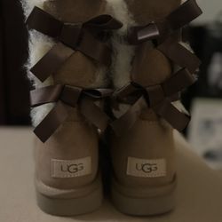 Uggs Bailey Bow II