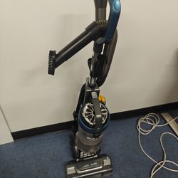 Vacuum cleaner eureka