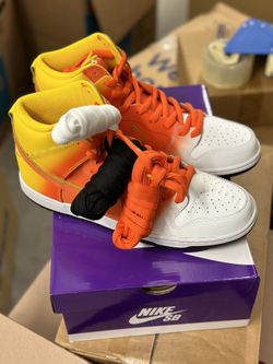 Nike SB Dunk High “Candy Corn Sweet Tooth” Size 11M