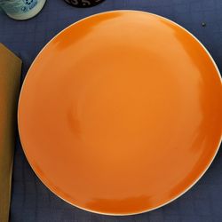 Isaac Mizrahi Larger Orange Plate