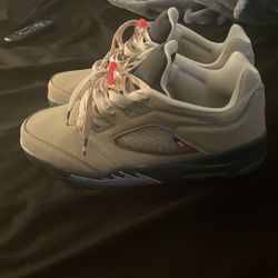 Jordan 5 PSG