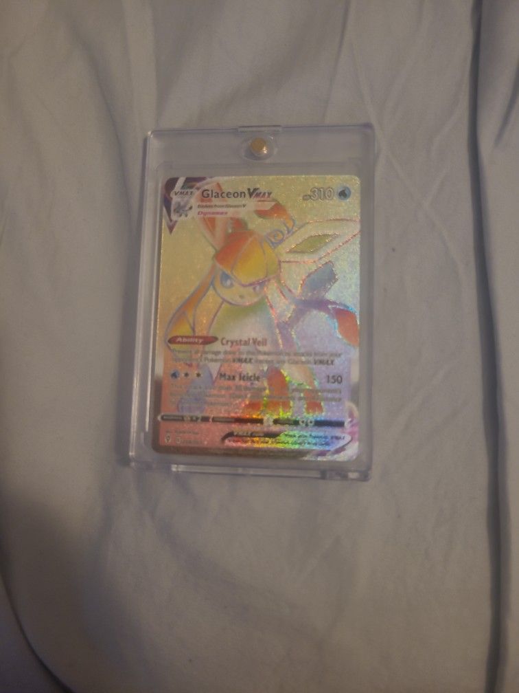 Glaceon VMAX 208/203