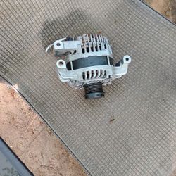 2021 Jeep Cherokee Hi Amp Alternator  Only 16000 Mi