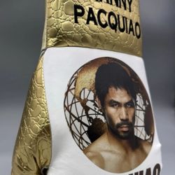 Manny Pacquiao Gold Souvenir Glove/Real Glove.