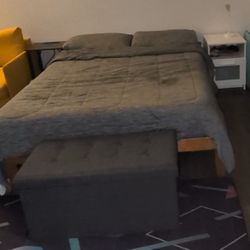 Full Bed  w/ Mattress 