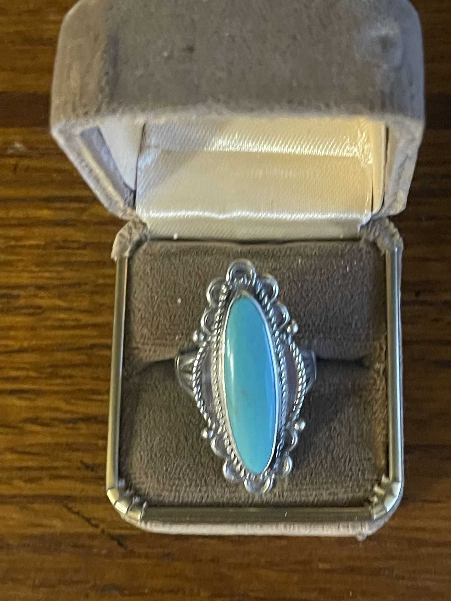 Vintage Sterling Silver Turquoise Hand crafted Ring signed Size 8 1/2