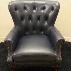 Lark Manor Ansumana Genuine Leather Armchair with Wing Back 