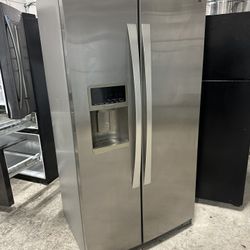 Decent garage fridge no water no ice works great can deliver 