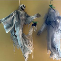Halloween Decor