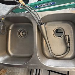 New Like Sink And Faucet