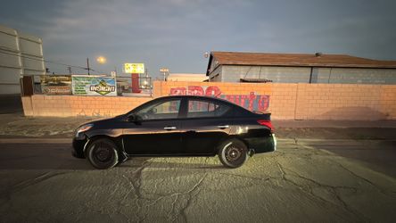 2019 Nissan Versa