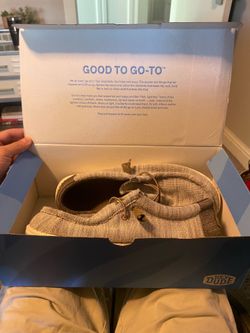 Size 9 Hey Dudes