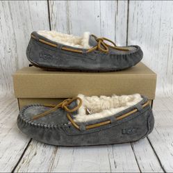 NEW Womens ugg dakota slippers pewter grey Size 5