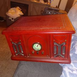 TURNTABLE