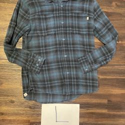 BOYS VANS FLANNEL LONG SLEEVE SHIRT SIZE L