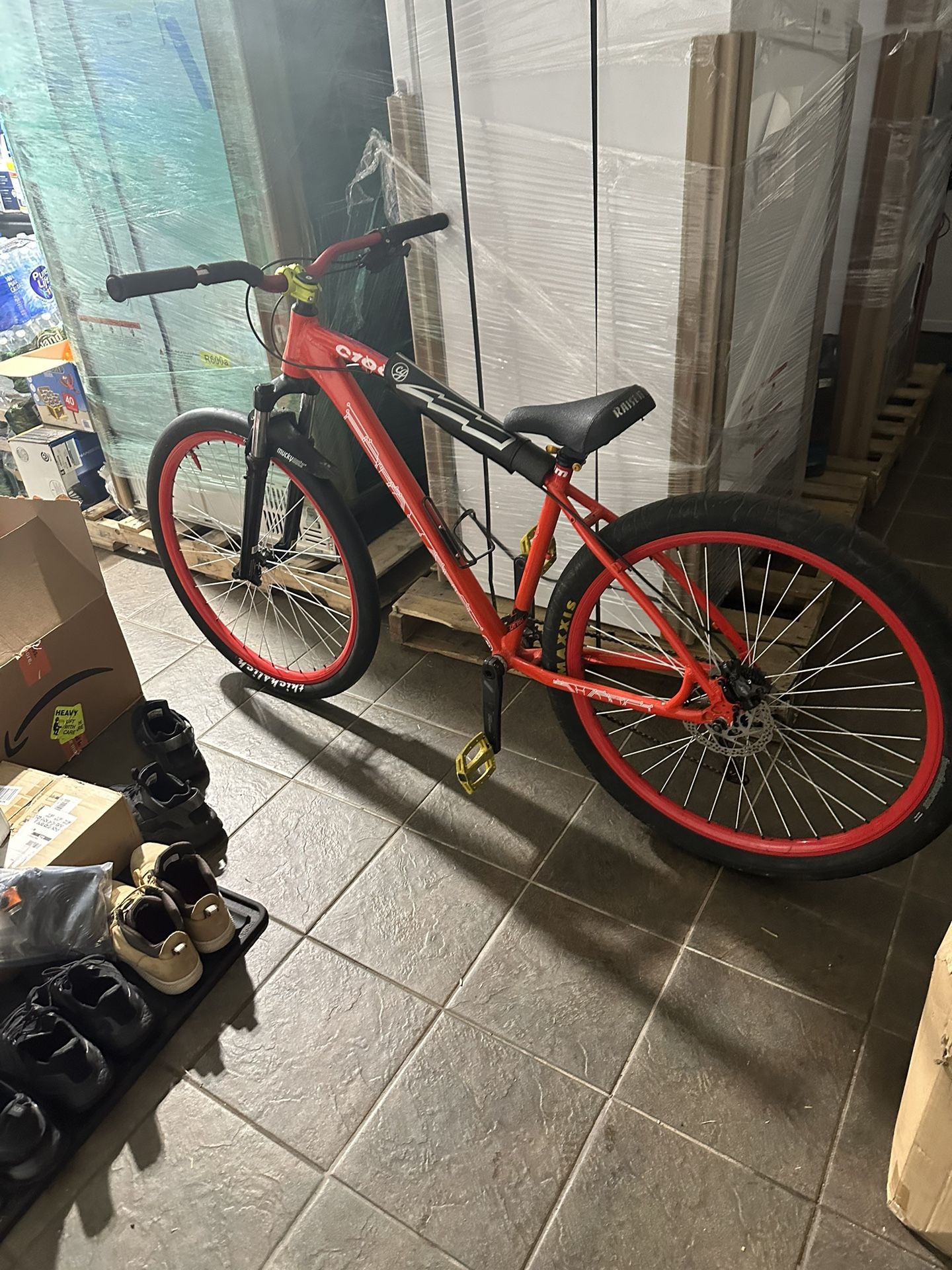 c100 collective bike