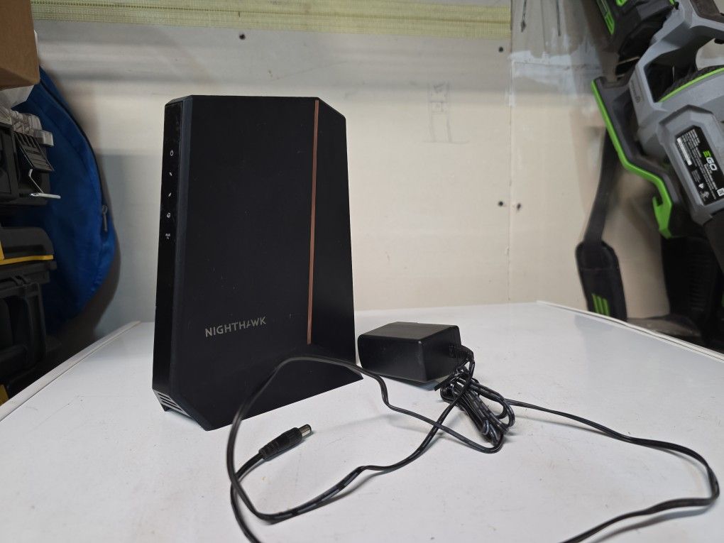NETGEAR Nighthawk Multi-Gig Cable Modem (CM2000) - Compatible with All Cable Providers Incl. Xfinity, Spectrum, Cox - for Cable Plans up to 2.5Gbps