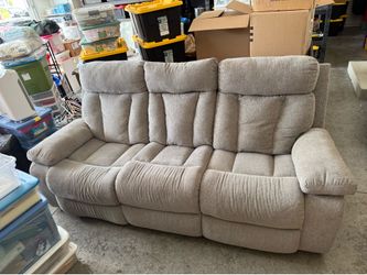 La-Z-Boy "Brooks" Dual Reclining Sofa - Gray Fabric (Good Condition)
