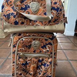 Nice Luggage Set Kathy Van Zeeland for Sale in Tucson AZ OfferUp