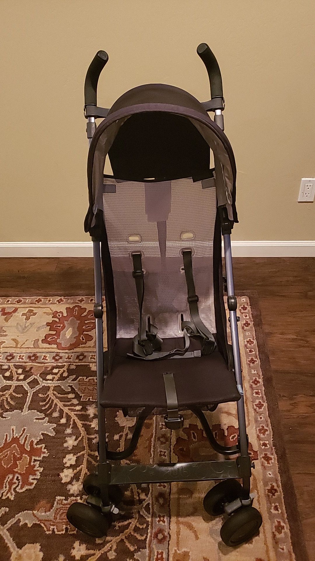 Uppababy G Lite stroller