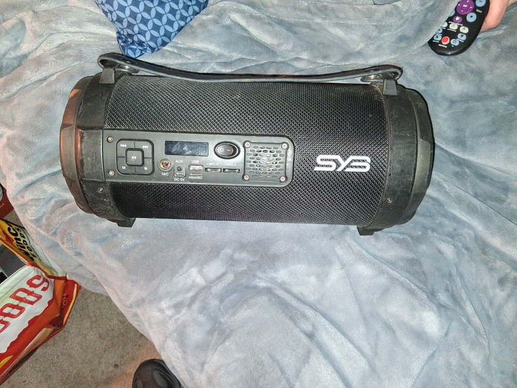 Blue Tooth Stero  SY3 LOTS OF BASE