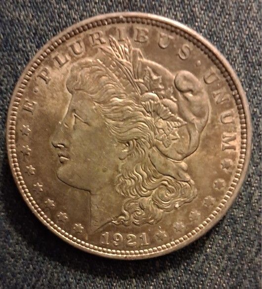 1921 Morgan Silver Dollar 90%