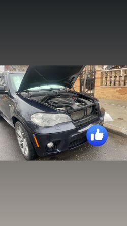 Bmw x5 50i v8
